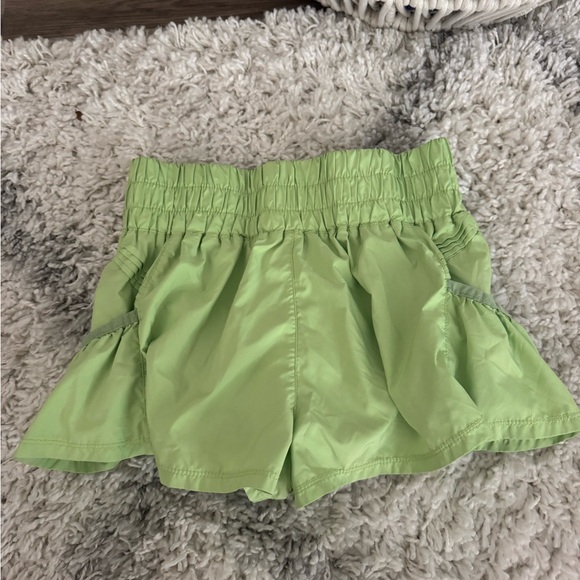 Green Free People Flirt Women's Shorts - Picture 1 of 3